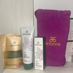 Arbonne Skincare Set